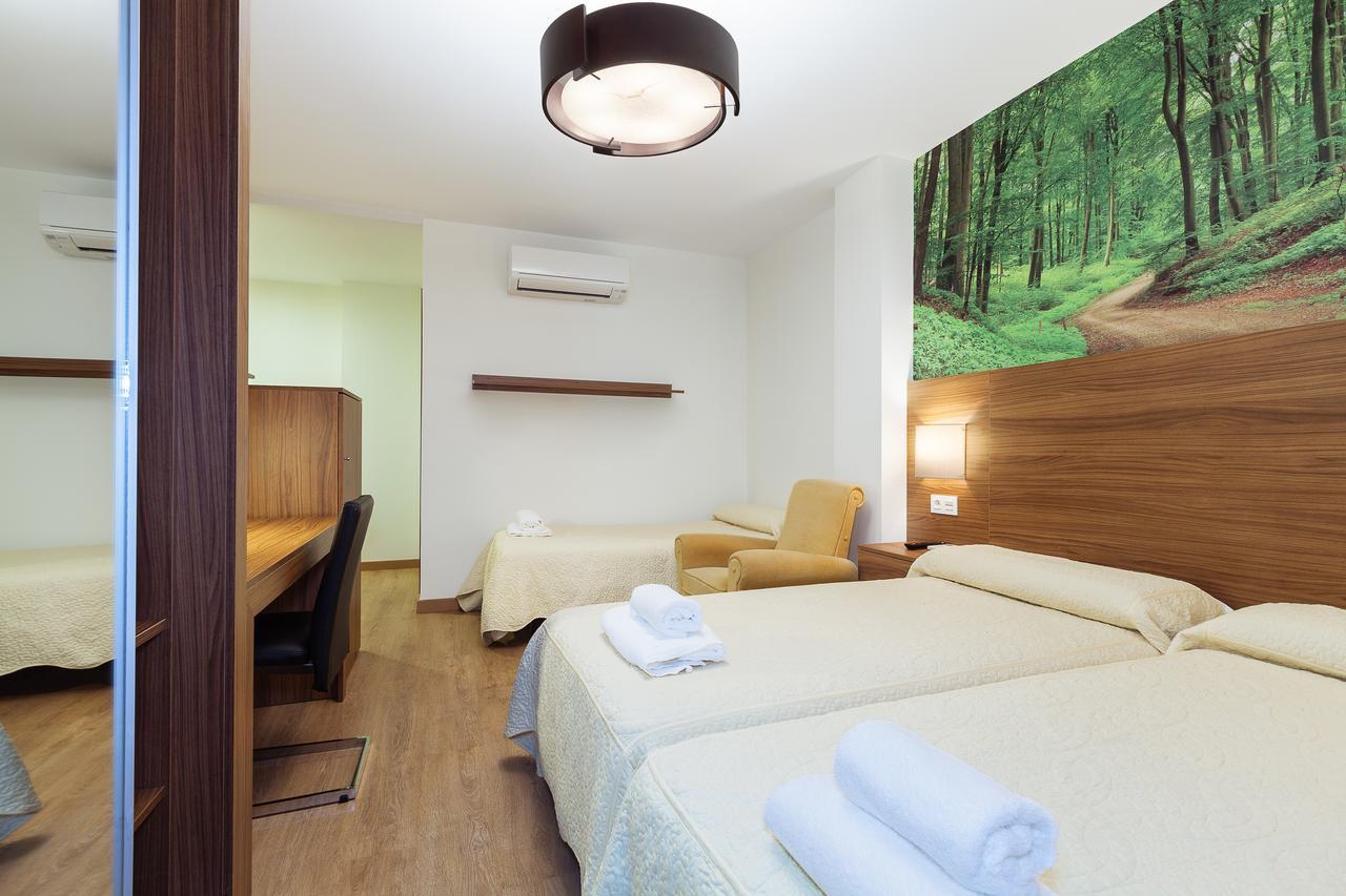 Triple Room Private Bathroom